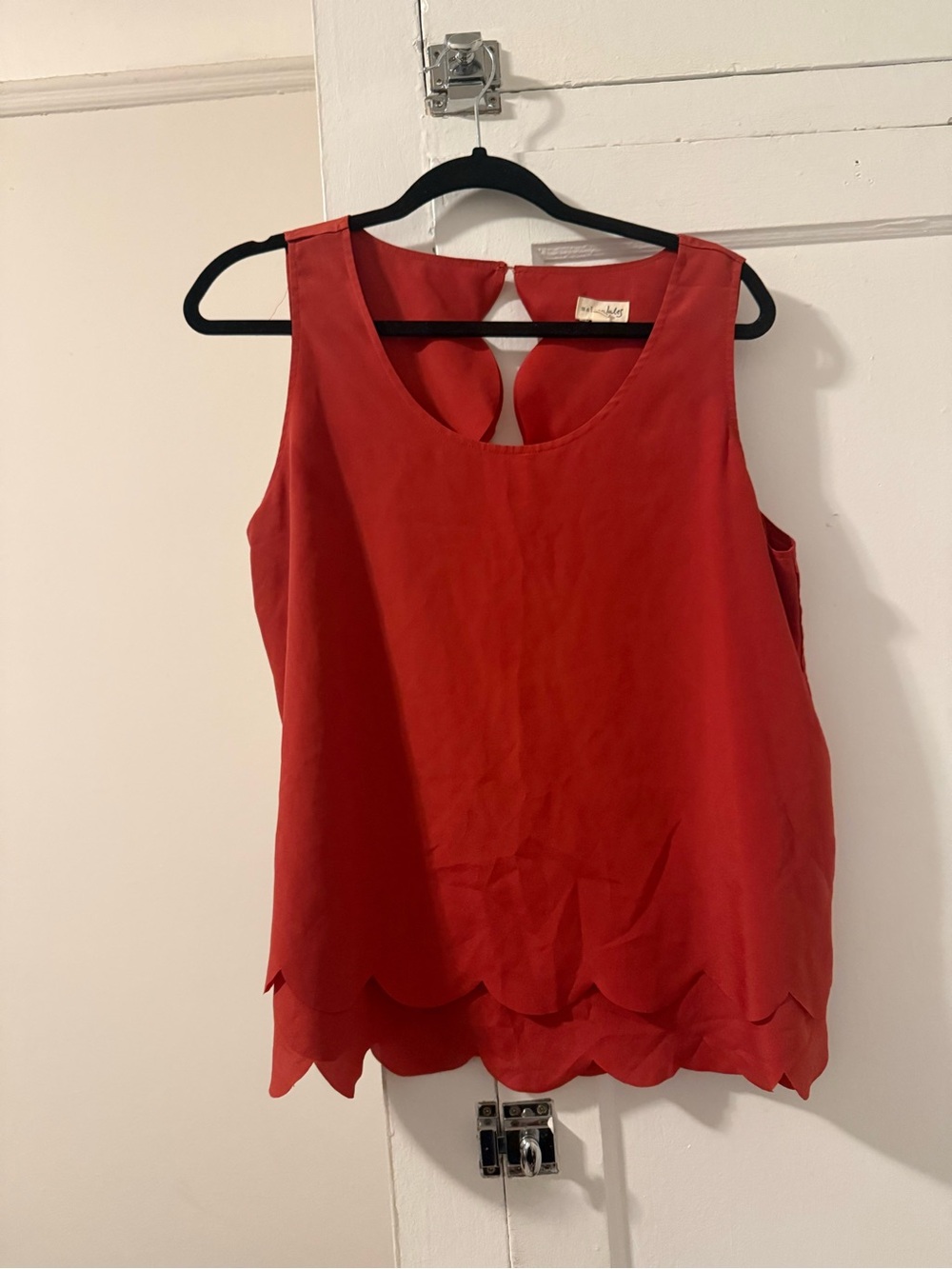 Maison Jules Red Scallop-Hem Sleeveless Tank